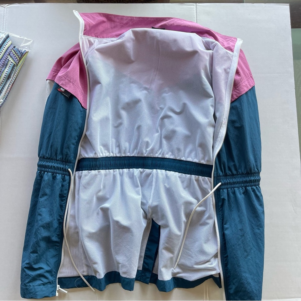 Nike Women's Icon Clash Colorblocked Track Jacket Medium size - Picture 13 of 13